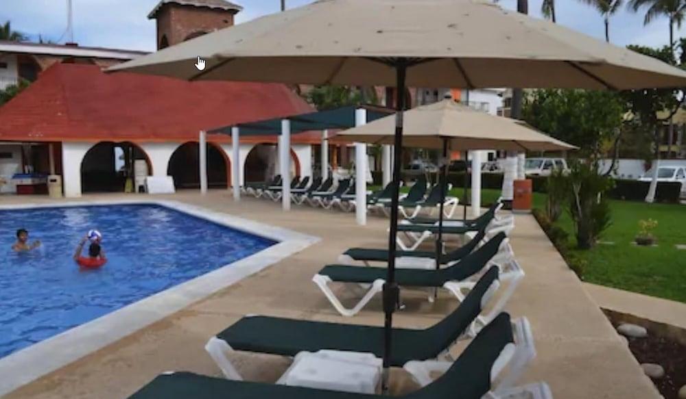 Costa Alegre Hotel & Suites Rincon de Guayabitos Exterior photo