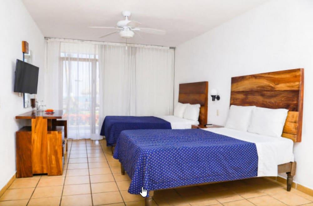 Costa Alegre Hotel & Suites Rincon de Guayabitos Exterior photo