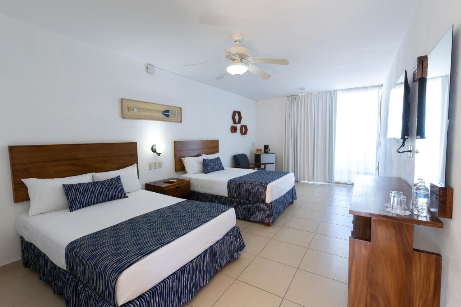 Costa Alegre Hotel & Suites Rincon de Guayabitos Exterior photo