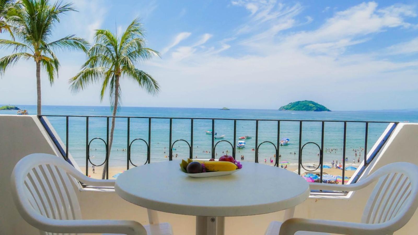 Costa Alegre Hotel & Suites Rincon de Guayabitos Exterior photo