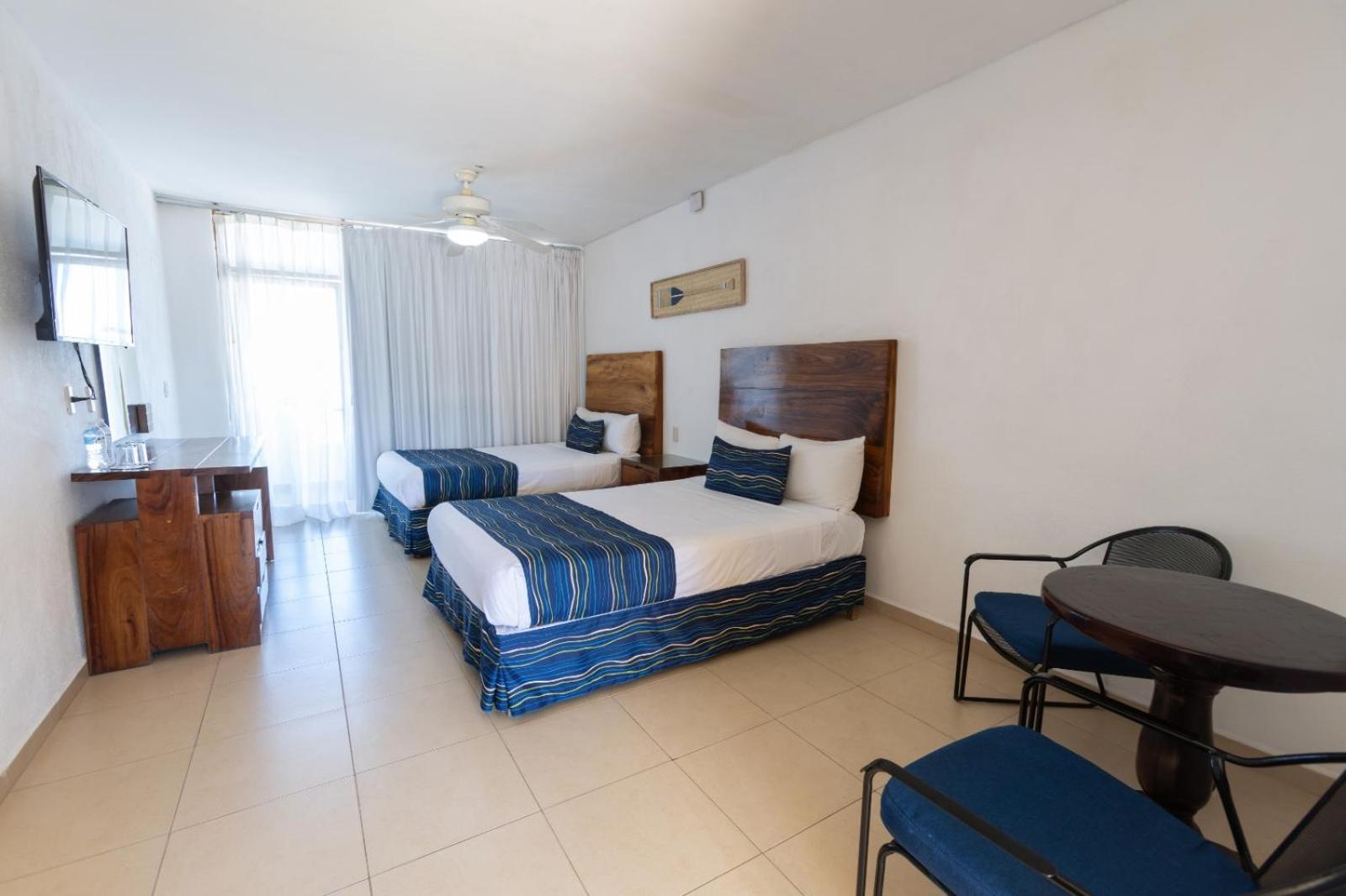 Costa Alegre Hotel & Suites Rincon de Guayabitos Exterior photo