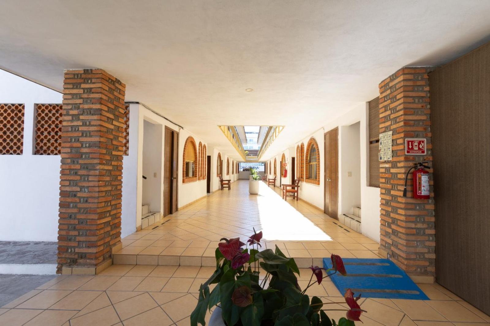 Costa Alegre Hotel & Suites Rincon de Guayabitos Exterior photo